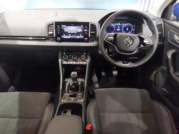 Used Skoda Karoq 2025 for sale - 76217741: Photo 2