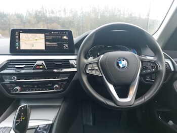 Used BMW 5 Series 2022 for sale - 77569376: Photo