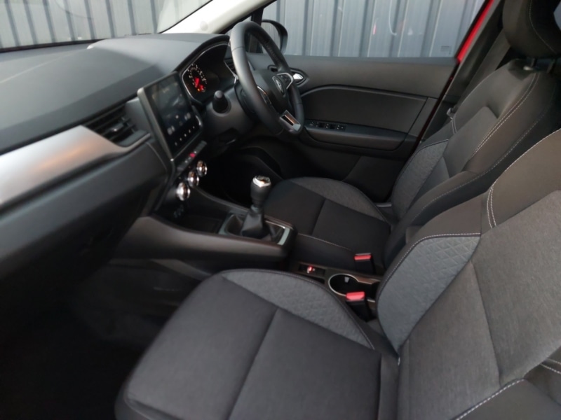 Used Renault Captur 2022 for sale - 76695431: Photo 5