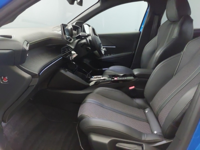 Used Peugeot 208 2023 for sale - 76796158: Photo 5