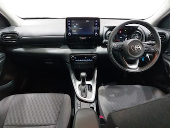 Used Toyota Yaris 2023 for sale - 78762944: Photo