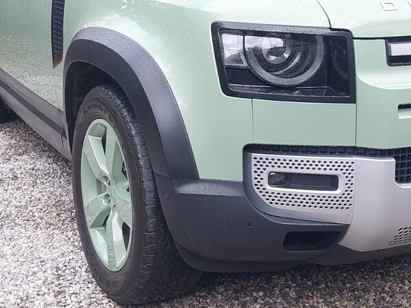 Used Land Rover Defender 2023 for sale - 76182923: Photo 9