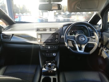 Used Nissan Leaf 2022 for sale - 76861605: Photo