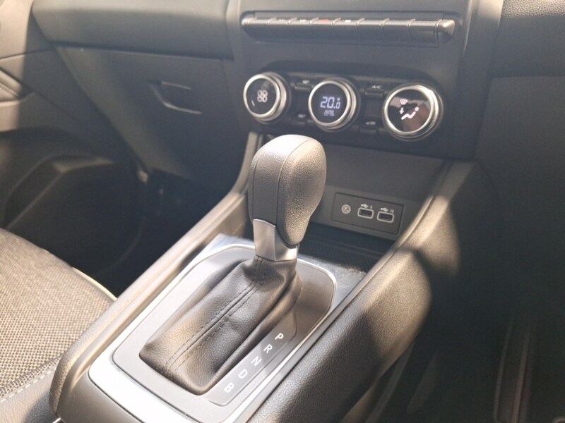 Used Renault Captur 2024 for sale - 77948454: Photo 11