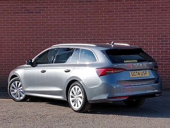 Used Skoda Octavia 2024 for sale - 78355981: Photo