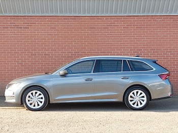 Used Skoda Octavia 2024 for sale - 78355981: Photo