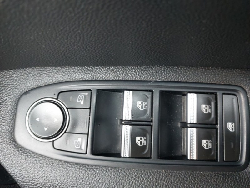 Used Renault Captur 2022 for sale - 77913379: Photo 12