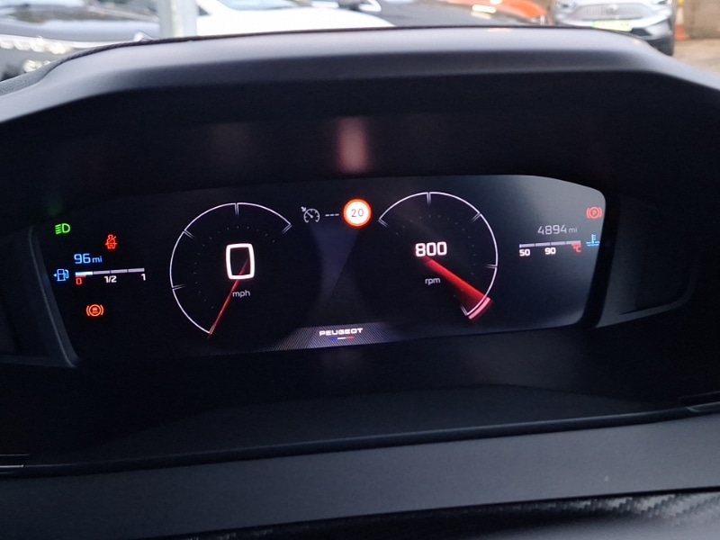 Used Peugeot 2008 2024 for sale - 77115250: Photo 11