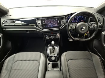 Used Volkswagen T-Roc 2020 for sale - 78674569: Photo