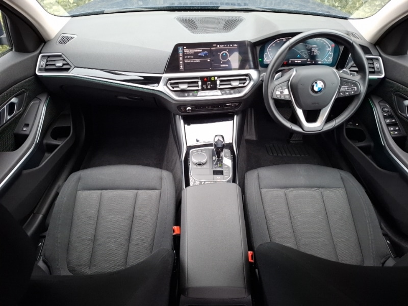 Used BMW 3 Series 2021 for sale - 77556596: Photo 2