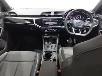 Used Audi Q3 2021 for sale - 78233365: Photo