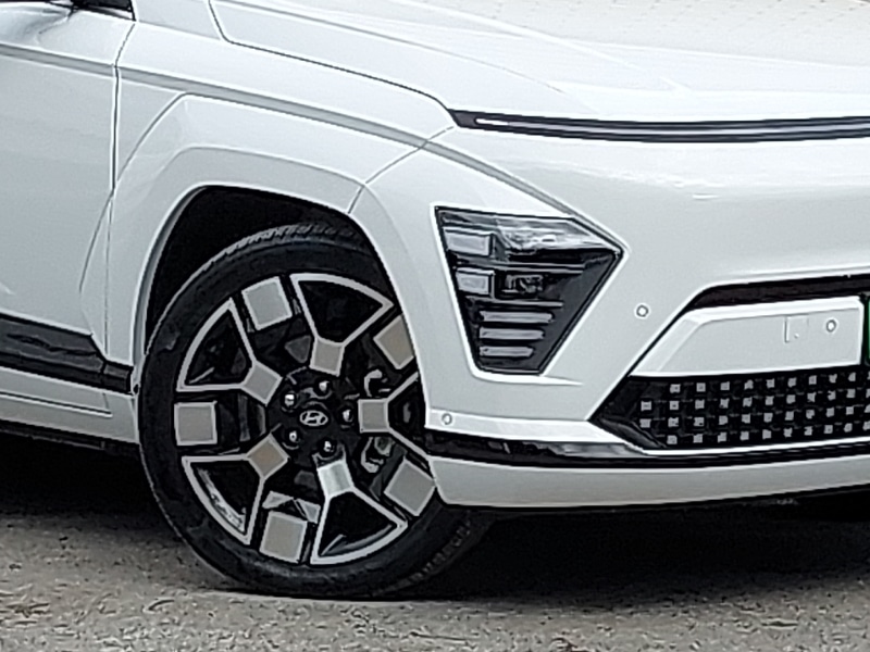 Used Hyundai KONA 2025 for sale - 76889613: Photo 9