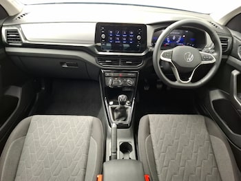 Used Volkswagen T-Cross 2025 for sale - 76169368: Photo 2