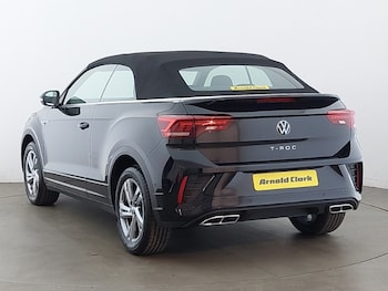 Used Volkswagen T-Roc 2025 for sale - 75551417: Photo