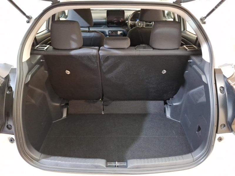 Used Mazda Mazda2 HYBRID 2024 for sale - 76721141: Photo 8