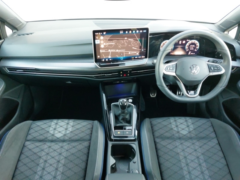 Used Volkswagen Golf 2024 for sale - 76695360: Photo 2