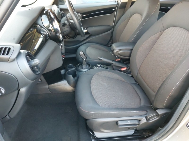 Used MINI Hatch 2023 for sale - 78152202: Photo 5