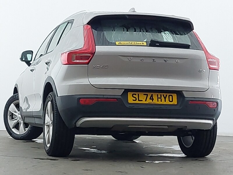 Used Volvo XC40 2024 for sale - 76925537: Photo 3
