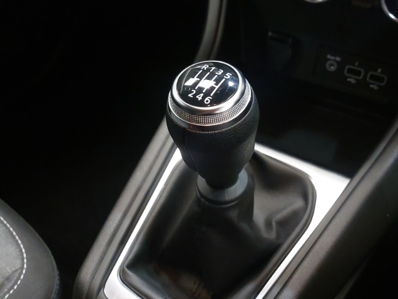 Used Renault Captur 2022 for sale - 77458368: Photo 12