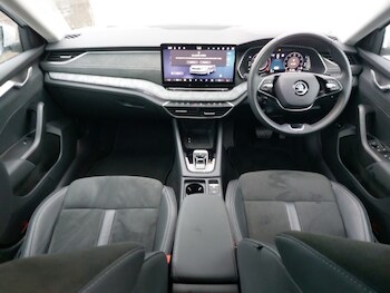 Used Skoda Octavia 2024 for sale - 77518738: Photo