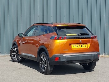 Used Peugeot 2008 2023 for sale - 79528952: Photo