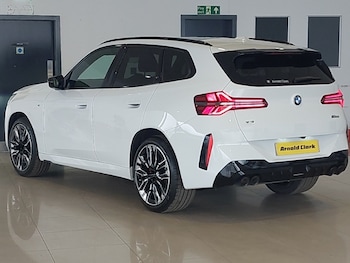 Used BMW 5 Series 2025 for sale - 78328410: Photo