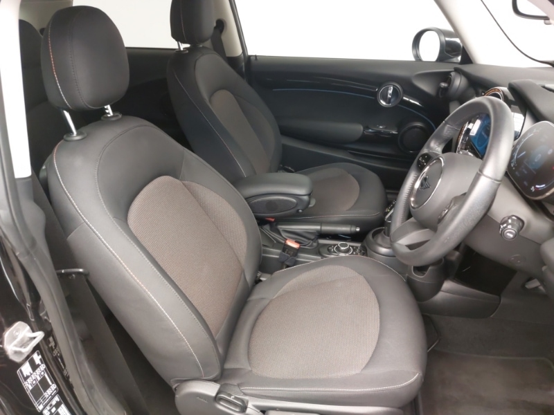 Used MINI Cooper 2023 for sale - 77955802: Photo 11