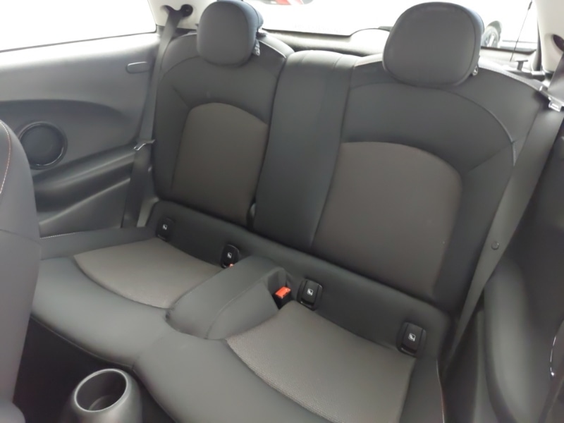 Used MINI Cooper 2023 for sale - 77955802: Photo 12