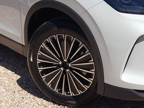 Used Volkswagen Tiguan 2025 for sale - 76183067: Photo 9