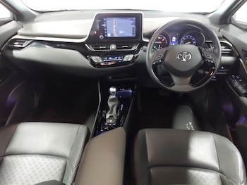 Used Toyota C-HR 2022 for sale - 75562157: Photo