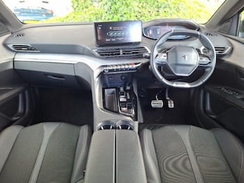 Used Peugeot 5008 2023 for sale - 79406135: Photo