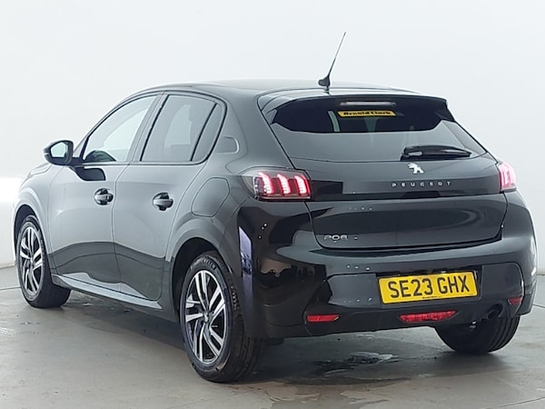 Used Peugeot 208 2023 for sale - 76233235: Photo 3