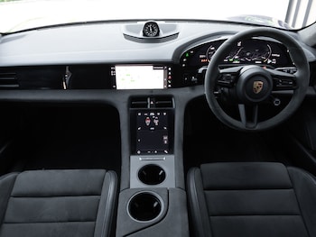 Used Porsche Taycan 2023 for sale - 79305948: Photo