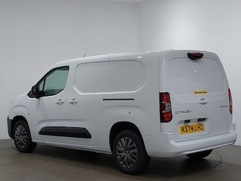 Used Citroen Berlingo 2024 for sale - 76293850: Photo