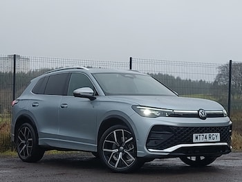 2024 - 2.0 TDI R-Line 5dr DSG