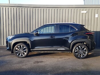 Used Toyota Yaris Cross 2022 for sale - 77400357: Photo