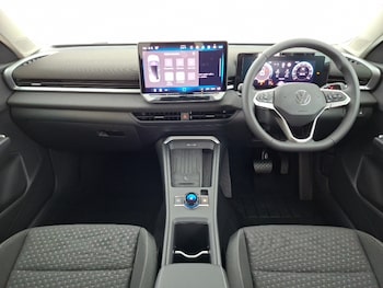 Used Volkswagen T-Roc 2026 for sale - 79273515: Photo