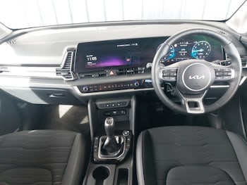 Used Kia Sportage 2023 for sale - 76182897: Photo 2