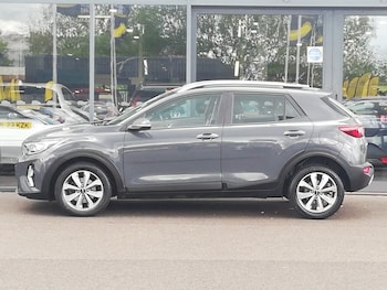 Used Kia Stonic 2023 for sale - 78580917: Photo