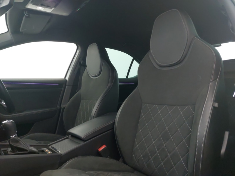 Used Skoda Superb 2024 for sale - 77732049: Photo 12