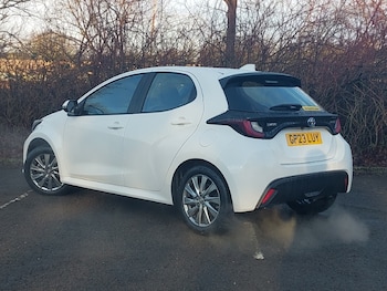 Used Toyota Yaris 2023 for sale - 77380235: Photo