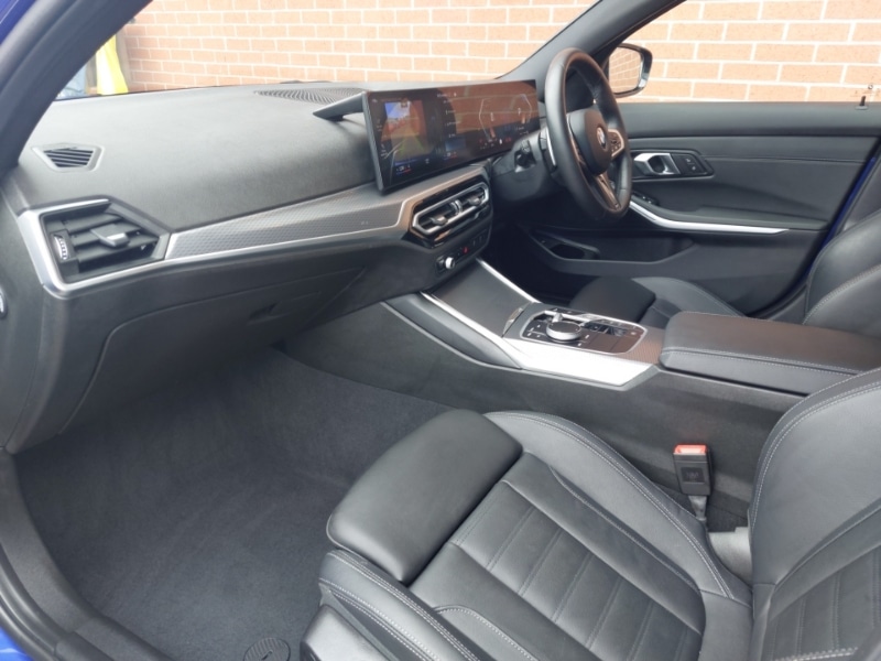 Used BMW 3 Series 2024 for sale - 76347733: Photo 5