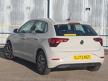 Used Volkswagen Polo 2023 for sale - 76237725: Photo 3