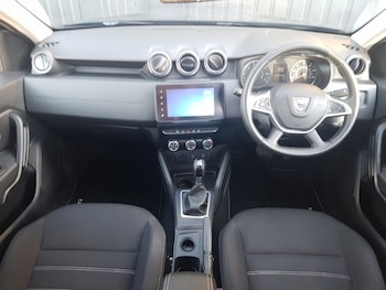 Used Dacia Duster 2022 for sale - 78439506: Photo