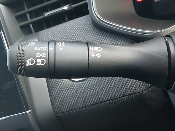 Used Renault Clio 2025 for sale - 76225561: Photo 12
