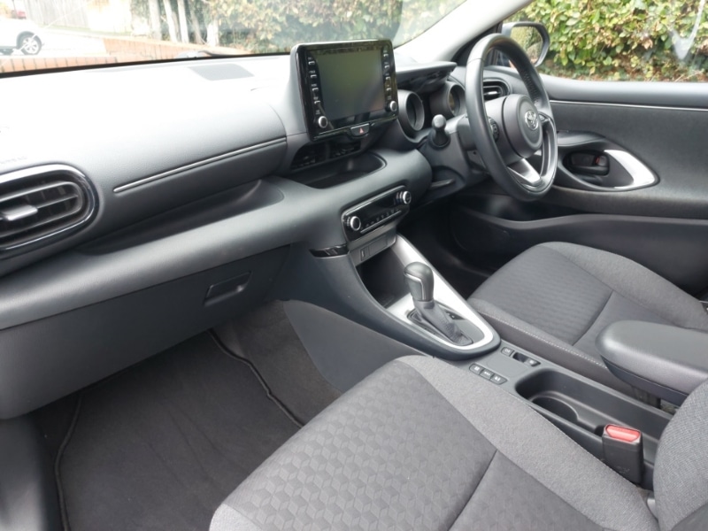 Used Toyota Yaris 2021 for sale - 76135518: Photo 5