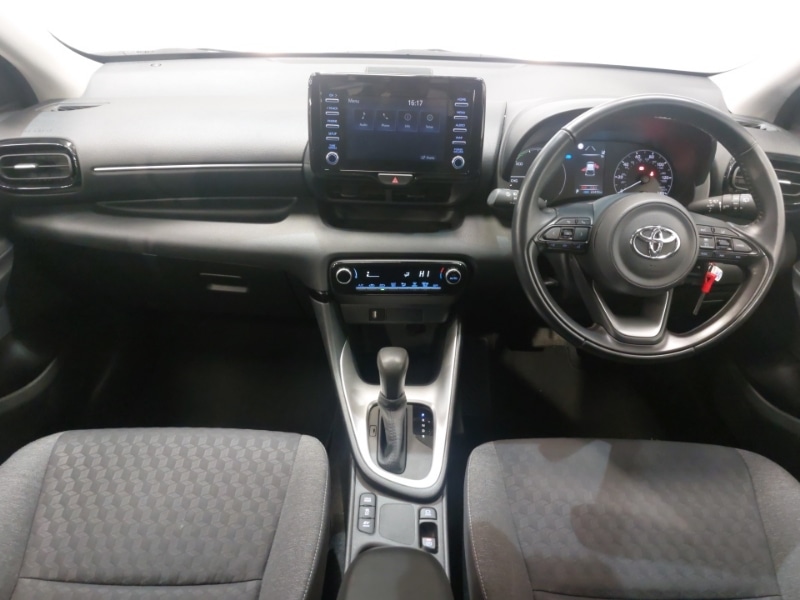Used Toyota Yaris 2022 for sale - 76630957: Photo 2
