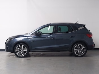 Used SEAT Arona 2024 for sale - 79516730: Photo