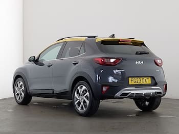 Used Kia Stonic 2023 for sale - 79718042: Photo