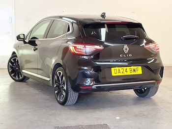 Used Renault Clio 2024 for sale - 78777530: Photo